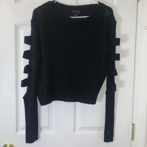 Black knitted sweater